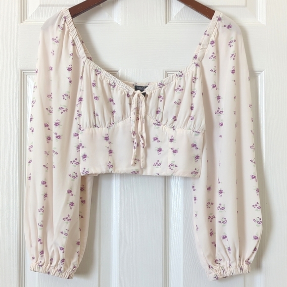 wild fable Tops - Wild Fable Boho Floral Quarter Balloon Sleeve Bustier Crop Top Cream Purple XS